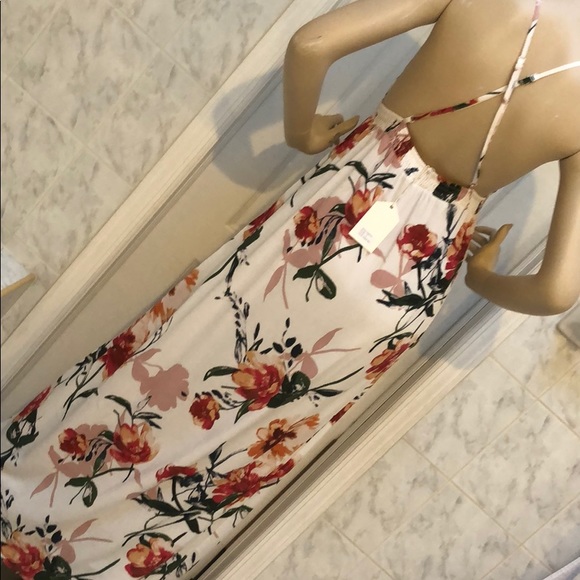 FLORAL PRINT MAXI DRESS - Picture 8 of 9